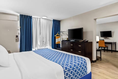 Room, 1 King Bed, Accessible, Non Smoking | Desk, laptop workspace, iron/ironing board, WiFi