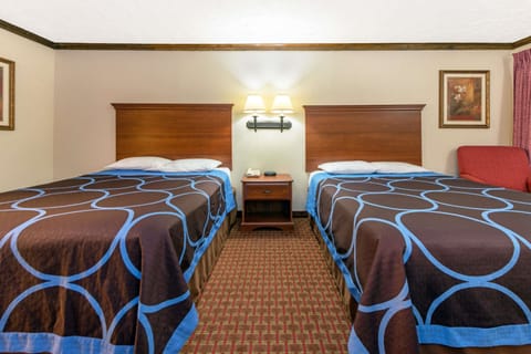 Desk, laptop workspace, free WiFi, bed sheets