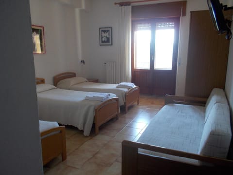 Bed sheets, wheelchair access