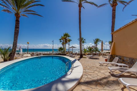Outdoor pool, open 10:30 AM to 8 PM, sun loungers