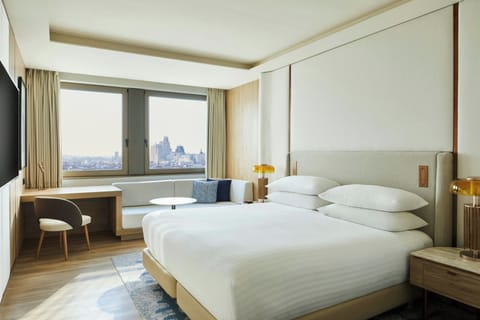 Minibar, in-room safe, desk, laptop workspace