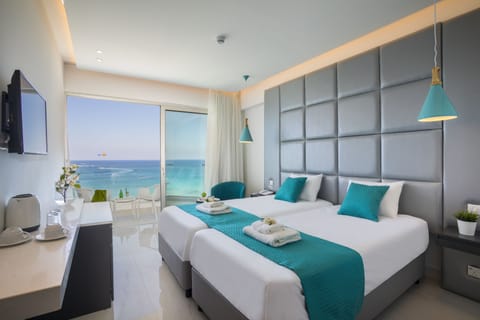 Comfort Double or Twin Room, 1 Bedroom, Balcony, Sea View | Minibar, iron/ironing board, free cribs/infant beds, free WiFi