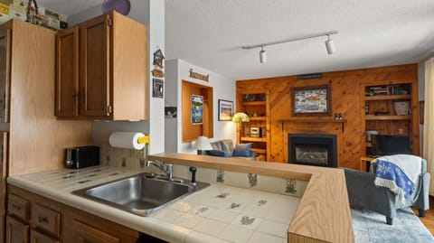 Condo, 2 Bedrooms | Private kitchen | Fridge, microwave, oven, dishwasher