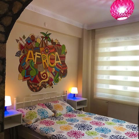 Double Room, 1 Double Bed, Private Bathroom | Desk, iron/ironing board, free WiFi, bed sheets