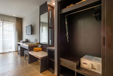 Superior Room (No View) | Minibar, in-room safe, free WiFi, bed sheets