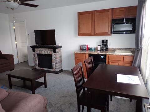 Suite, Ensuite (Room 204 - Ruth's Suite)