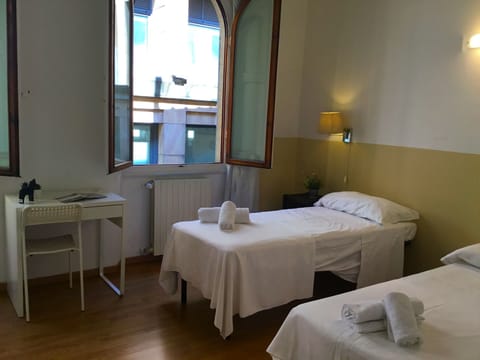 Basic Apartment, 3 Bedrooms | 1 bedroom, desk, iron/ironing board, free WiFi