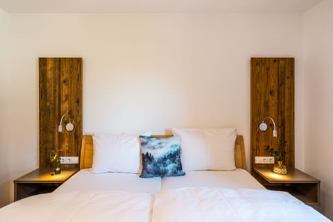 Minibar, in-room safe, iron/ironing board, cribs/infant beds