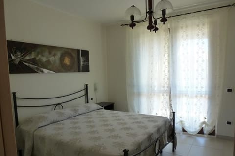 Double Room | Premium bedding, individually decorated, individually furnished, desk