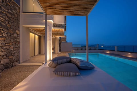 Signature Suite Sea View with Private Pool | Frette Italian sheets, memory foam beds, in-room safe, blackout drapes