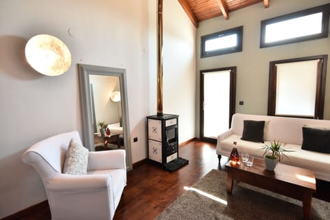 Suite | Memory foam beds, soundproofing, iron/ironing board