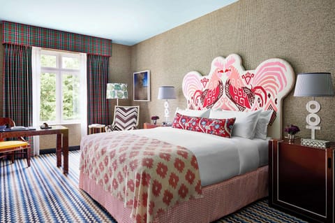 Room, 1 King Bed | Egyptian cotton sheets, premium bedding, pillowtop beds, in-room safe