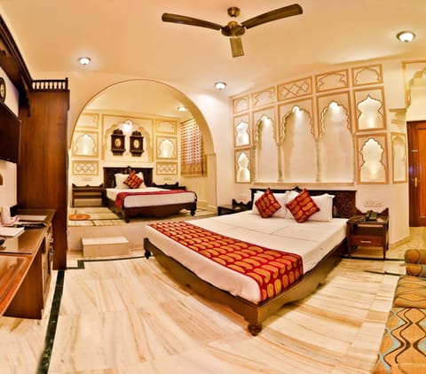 1 bedroom, minibar, individually decorated, individually furnished