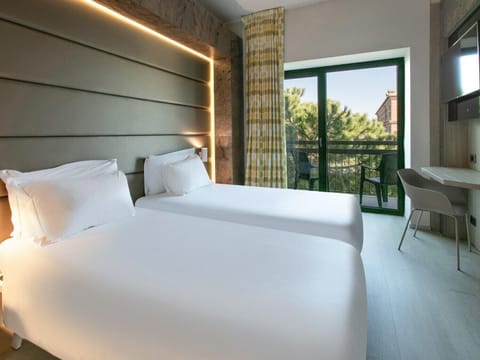 Twin Room, Terrace | In-room safe, desk, iron/ironing board, free WiFi