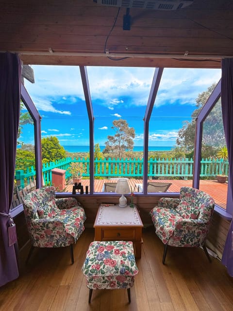 Romantic Double Room, 1 Queen Bed, Sea View | Free minibar, individually decorated, individually furnished