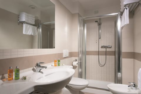 Free toiletries, hair dryer, bidet, towels