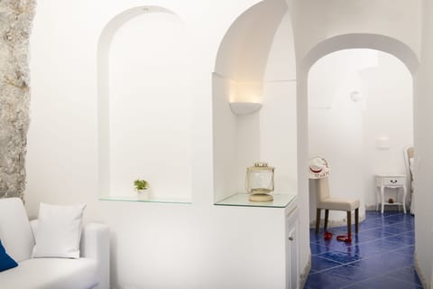 Junior Suite, 1 Double Bed, Sea View | 1 bedroom, minibar, in-room safe, desk