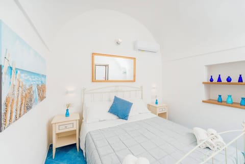 Double Room, Sea View (Depandance) | Premium bedding, minibar, in-room safe, desk