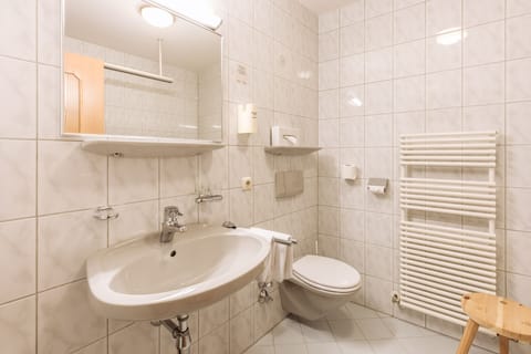 Free toiletries, hair dryer, bathrobes, slippers