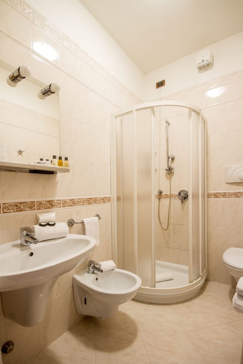 Free toiletries, hair dryer, towels