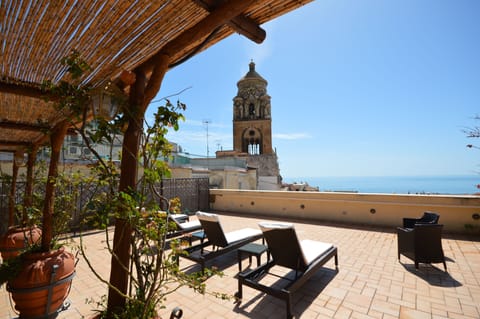Sundeck