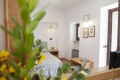 Standard Double or Twin Room | Individually decorated, individually furnished, desk, cribs/infant beds