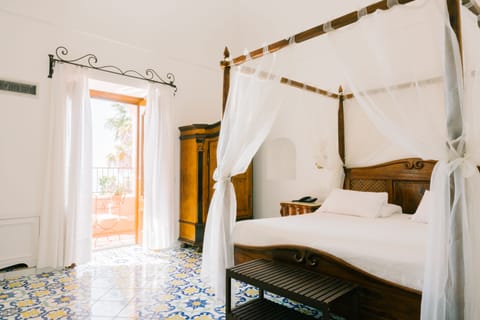 Deluxe Double or Twin Room | Premium bedding, pillowtop beds, minibar, in-room safe