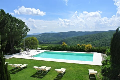 Seasonal outdoor pool, pool umbrellas, sun loungers