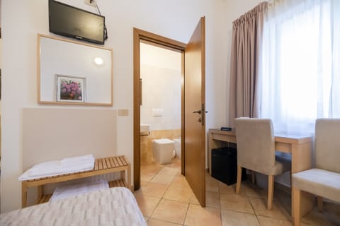 Standard Double Room | Minibar, in-room safe, desk, free WiFi