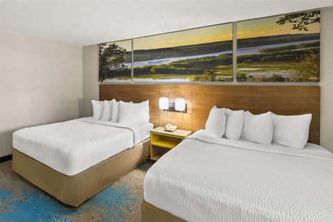 In-room safe, desk, blackout drapes, iron/ironing board