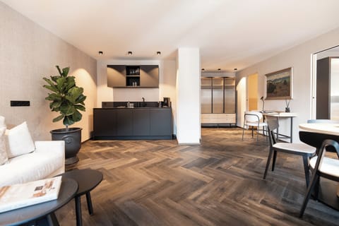 BIG STUDIO FAMILY | Minibar, in-room safe, blackout drapes, soundproofing