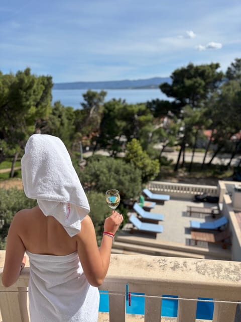 Double Room, Balcony | Minibar, in-room safe, desk, free WiFi