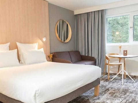 Superior Room, 1 Double Bed with Sofa bed | 1 bedroom, memory foam beds, in-room safe, desk