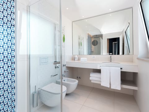 Classic Room, 1 Bedroom | Bathroom | Shower, hair dryer, slippers, towels