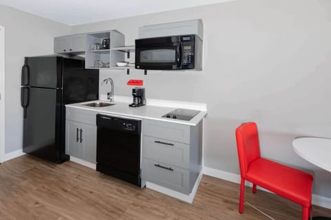 Desk, blackout drapes, iron/ironing board, free WiFi