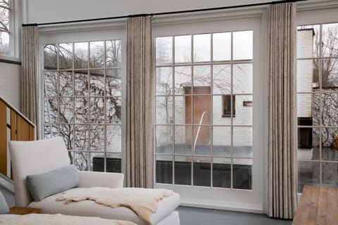 Sauna, hot tub, steam room, body treatments, aromatherapy