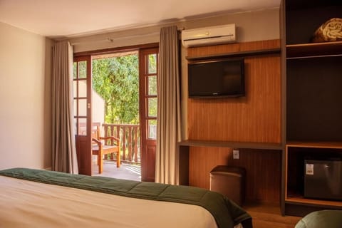 Superior Triple Room | Minibar, desk, blackout drapes, free WiFi