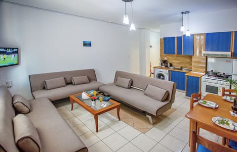 Apartment (5 Adults) | Living area | 32-inch flat-screen TV with digital channels, TV