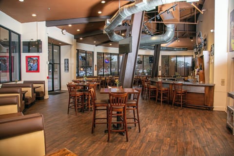 Daily buffet breakfast (USD 10.99 per person)