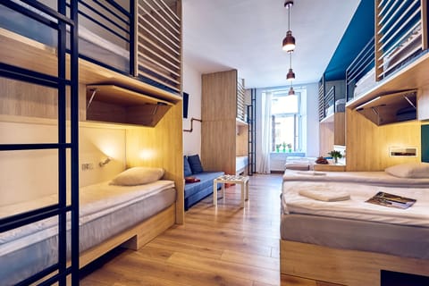 Family Room, Private Bathroom | Egyptian cotton sheets, premium bedding, in-room safe