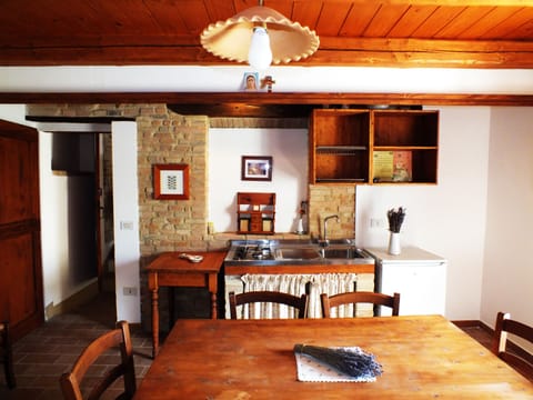 Family Apartment, 1 Bedroom | Desk, free WiFi, bed sheets