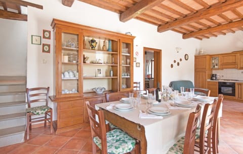 Comfort Villa, 5 Bedrooms | Private kitchen | Fridge, microwave, stovetop, dishwasher