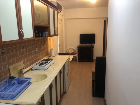 Single Room | Desk, soundproofing, free WiFi, bed sheets