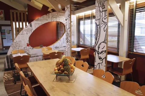 Daily buffet breakfast (EUR 12.00 per person)