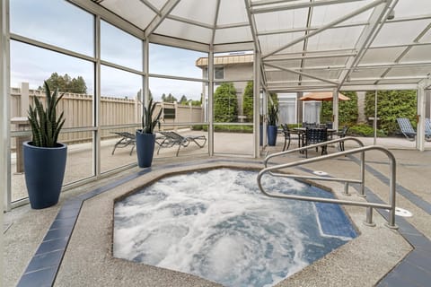 Indoor pool, seasonal outdoor pool