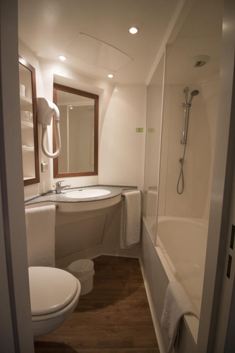 Free toiletries, hair dryer, towels