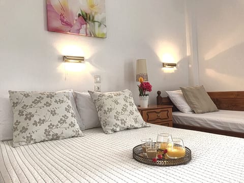 In-room safe, free WiFi, bed sheets