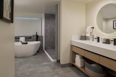 Room, 1 King Bed, Pool View | Bathroom | Separate tub and shower, deep soaking tub, rainfall showerhead