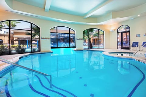 Indoor pool, outdoor pool