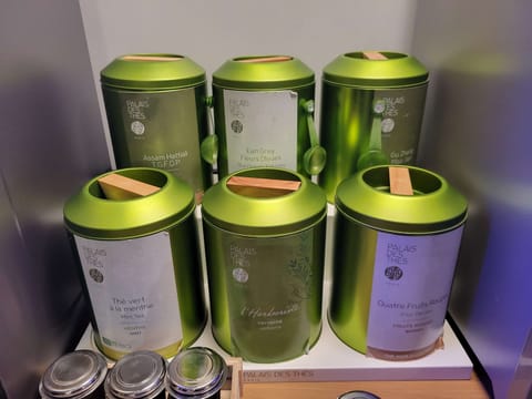 Daily buffet breakfast (EUR 13.90 per person)